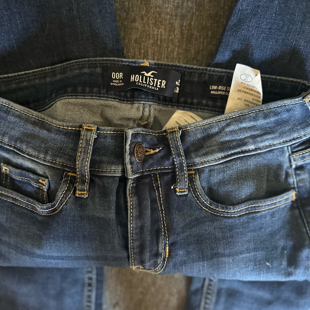 Hollister jeans